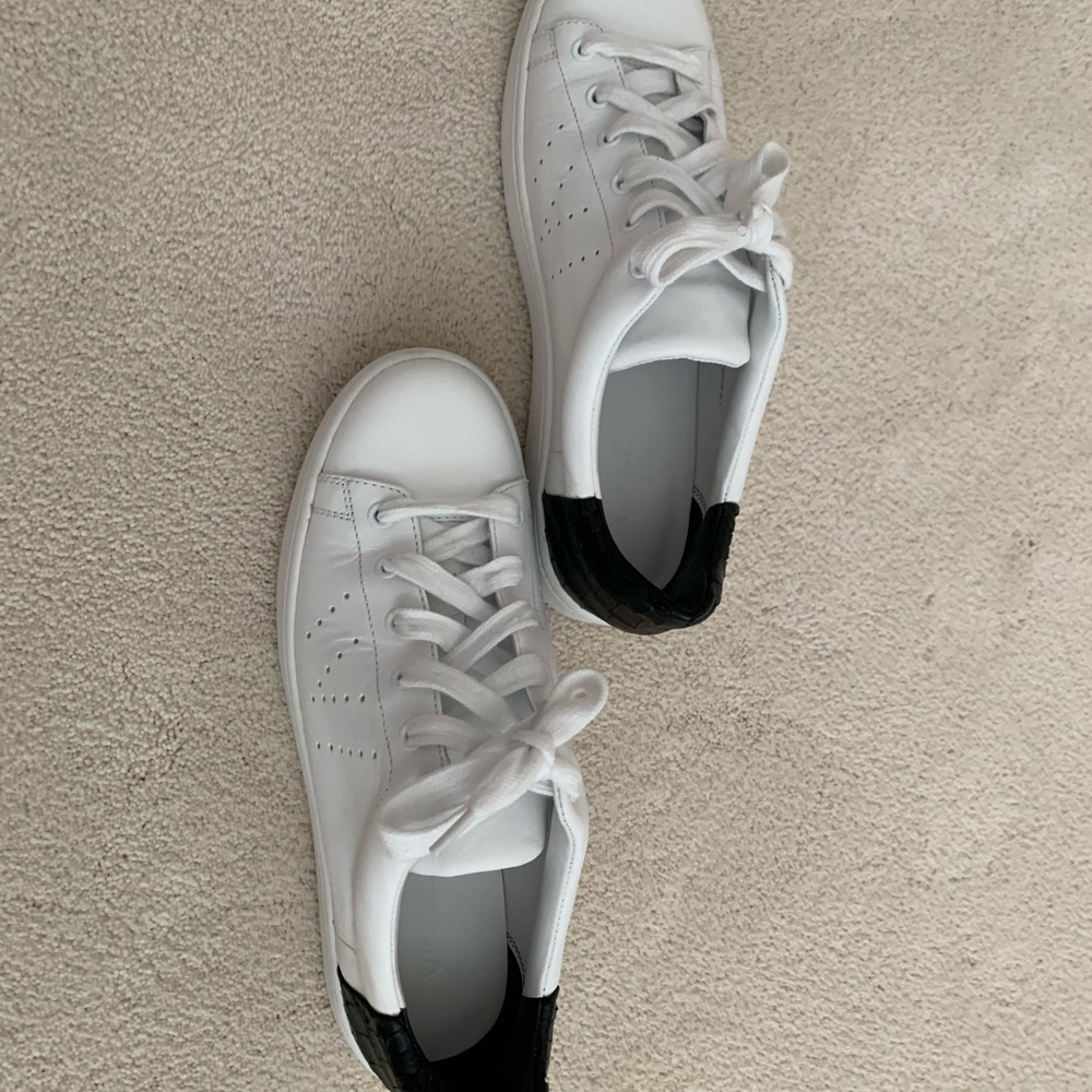 VINCE Varin Sneakers - Picture 4 of 6